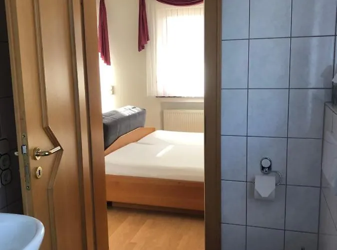 Weingut Lehnert-spaeter אורחן